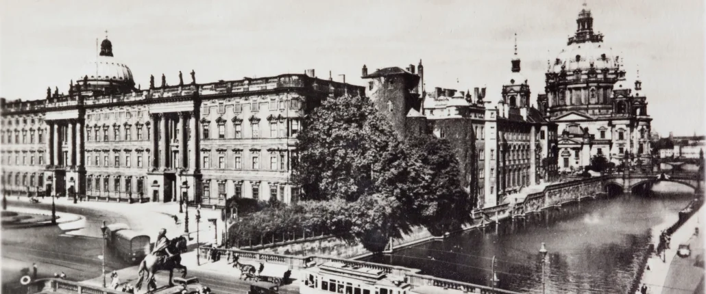 Berliner Schloss mit Dom 1920