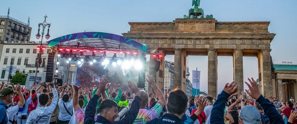 Menschen beim Feiern